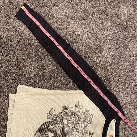 Mudd Skull Sweater Size M (Juniors) - Picture 8 of 13